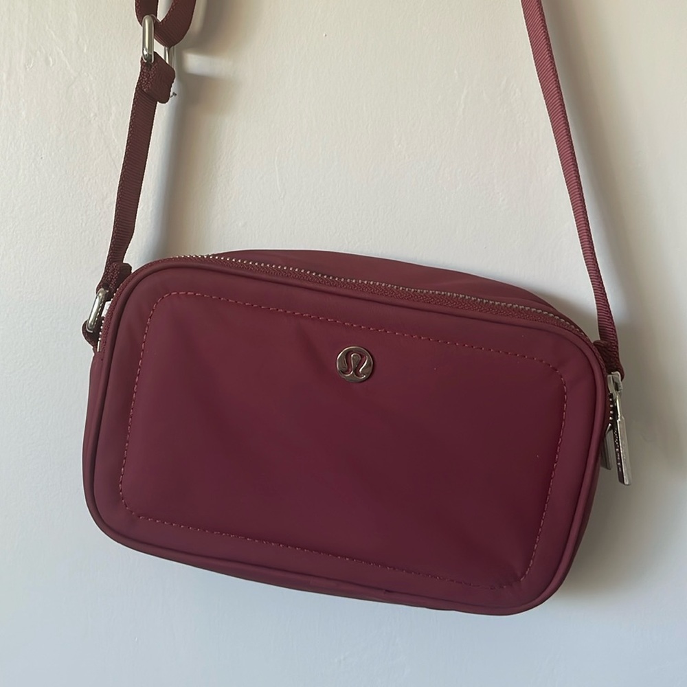 Luluemon Shoulder Bag